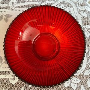 Vintage Glass Serving Bowl Vertical Ribbed Queen Mary Amberina Ruby